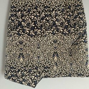 ☀️ H&M asymmetrical skirt size 6